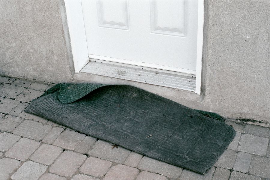 How To Clean An Outside Doormat?