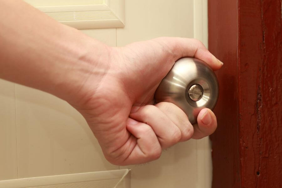 brass doorknob for white doors