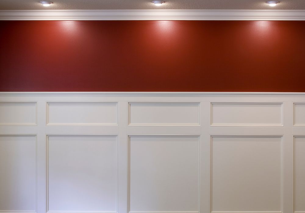 Wainscoting is the most popular chair rail alternative